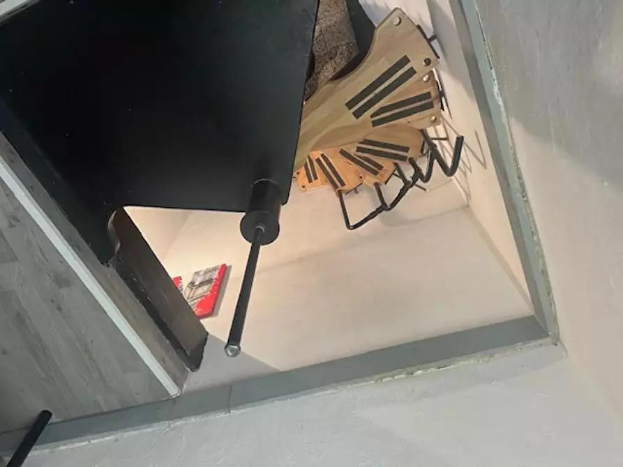 Immagine 14 di Terratetto in vendita  a Massa