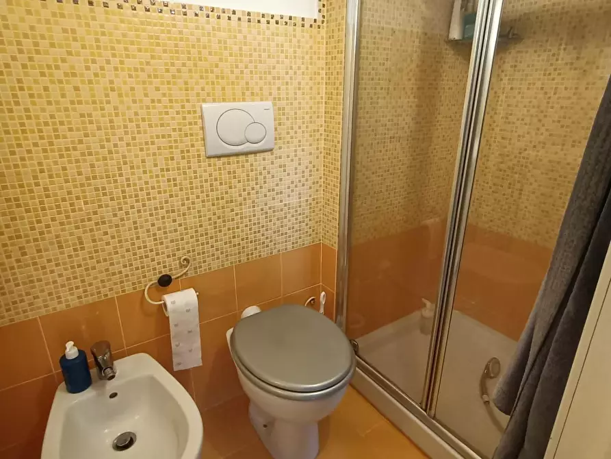 Immagine 27 di Villetta a schiera in vendita  a Carrara