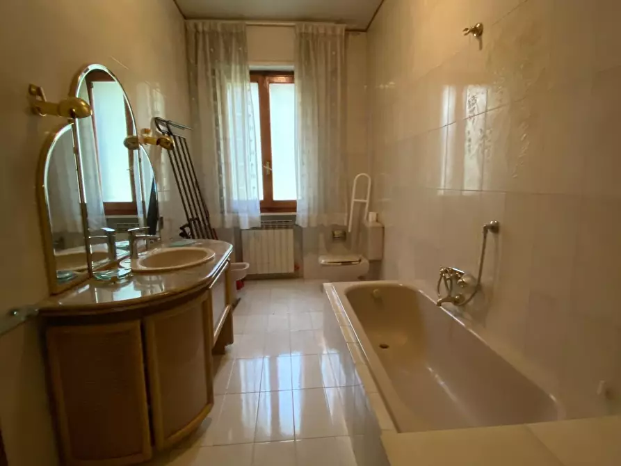 Immagine 8 di Casa indipendente in vendita  a Montelupo Fiorentino