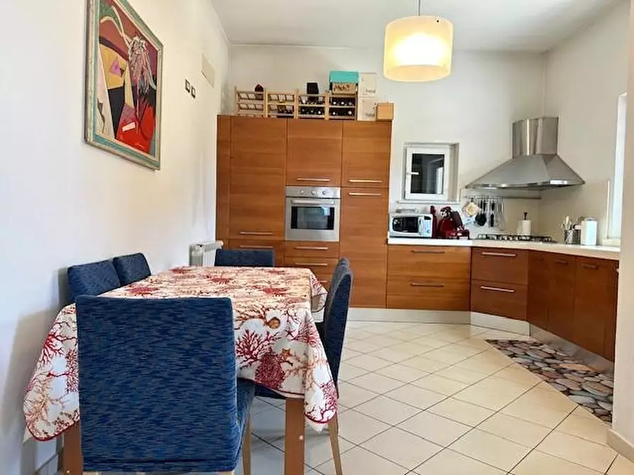 Immagine 7 di Appartamento in vendita  a Camaiore