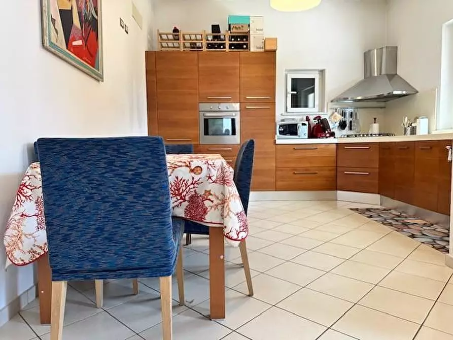 Immagine 8 di Appartamento in vendita  a Camaiore