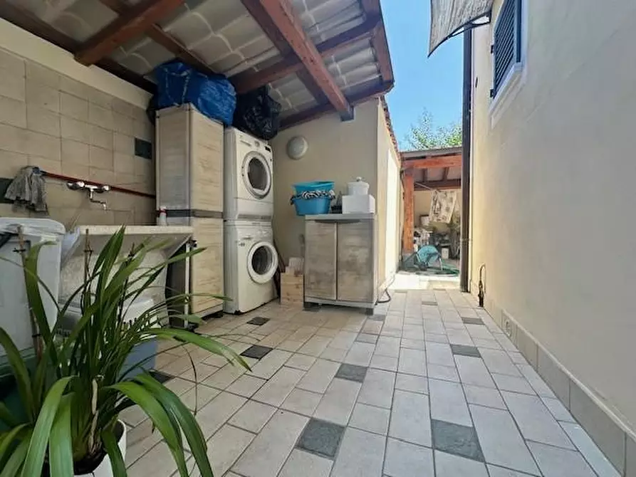 Immagine 24 di Appartamento in vendita  a Camaiore