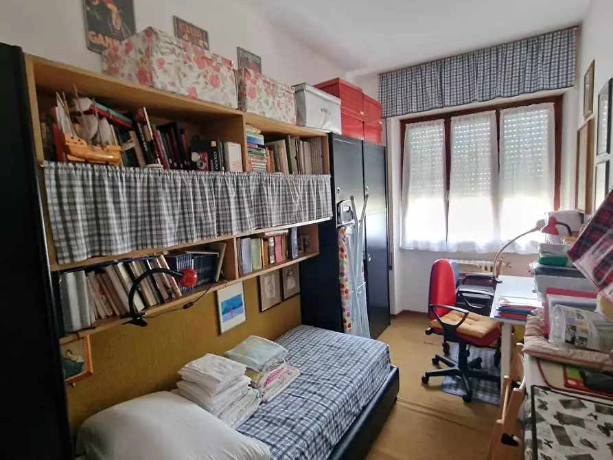 Immagine 17 di Villa in vendita  a Carrara