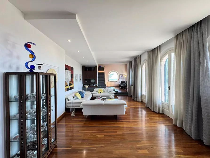 Immagine 24 di Villa in vendita  a Cerreto Guidi