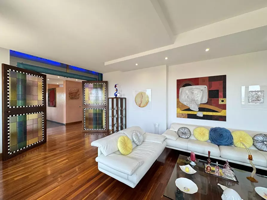 Immagine 27 di Villa in vendita  a Cerreto Guidi