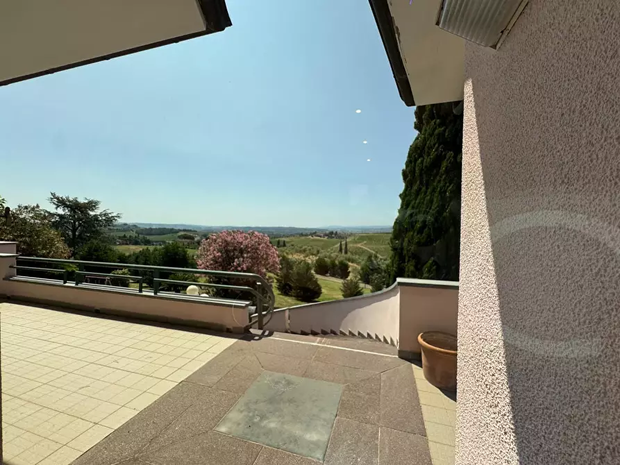 Immagine 9 di Villa in vendita  a Cerreto Guidi