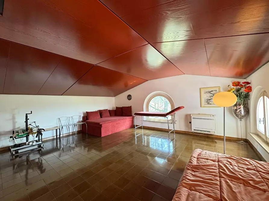 Immagine 47 di Villa in vendita  a Cerreto Guidi