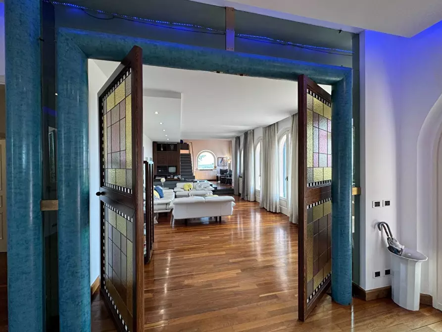 Immagine 20 di Villa in vendita  a Cerreto Guidi