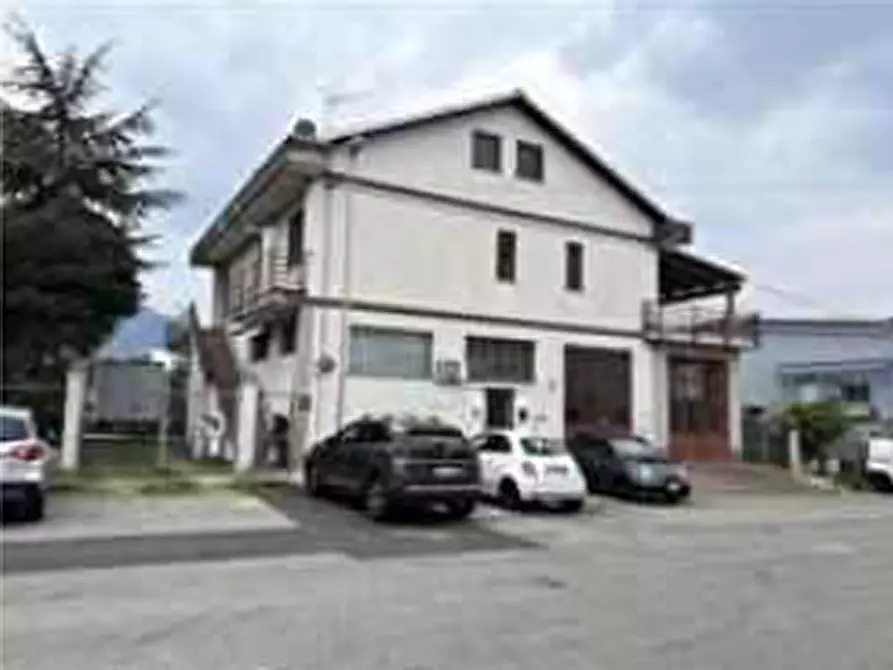 casa indipendente in vendita ad Alpignano