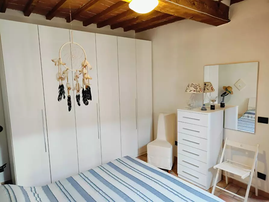 Immagine 10 di Appartamento in vendita  a Livorno