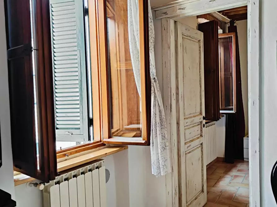 Immagine 14 di Appartamento in vendita  a Livorno