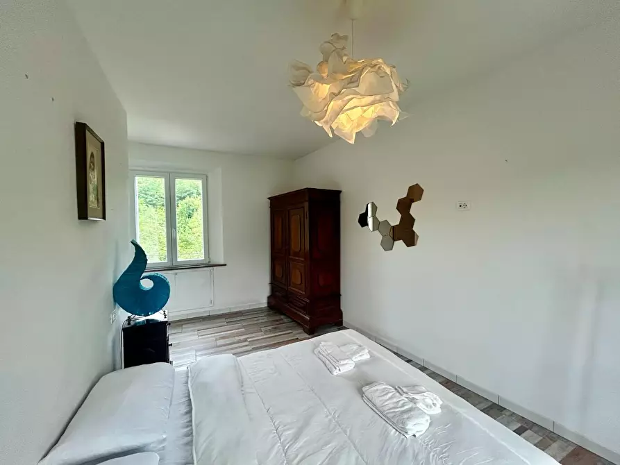 Immagine 25 di Appartamento in vendita  a Siena