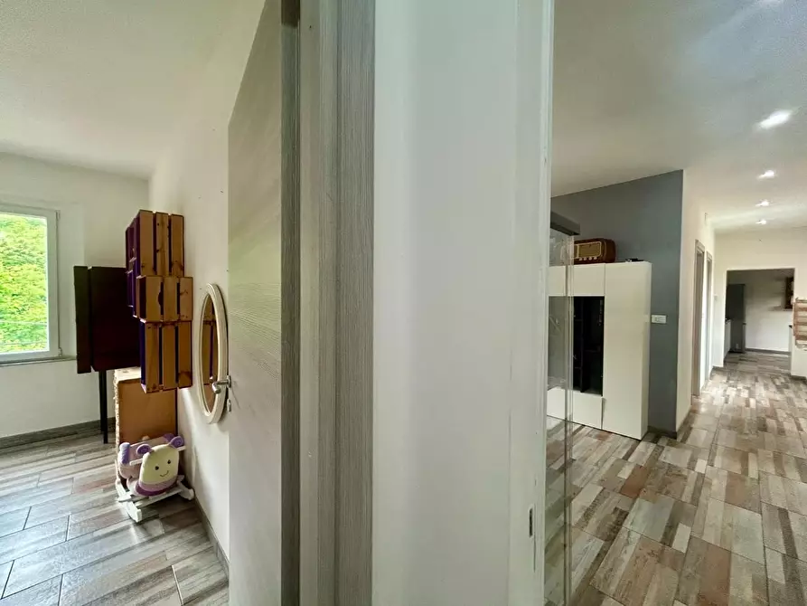 Immagine 15 di Appartamento in vendita  a Siena