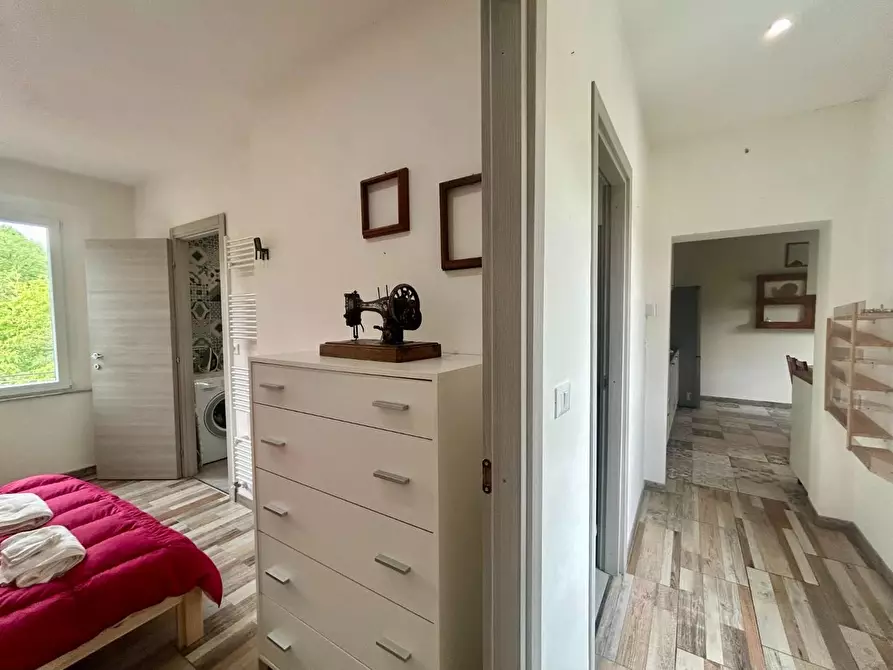 Immagine 18 di Appartamento in vendita  a Siena