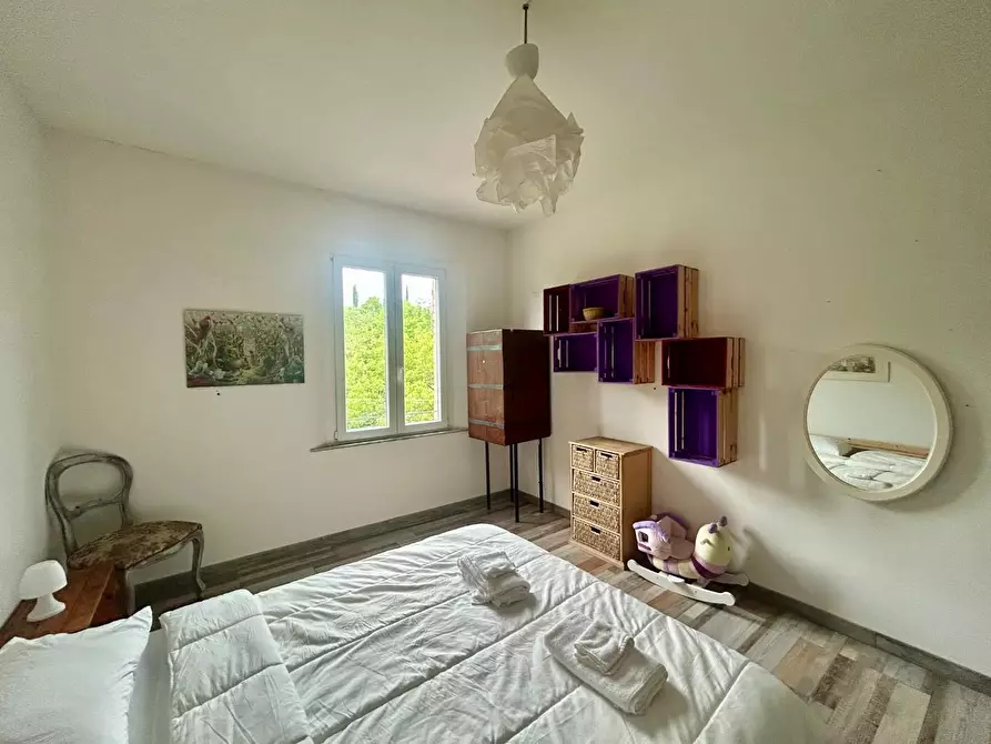 Immagine 21 di Appartamento in vendita  a Siena