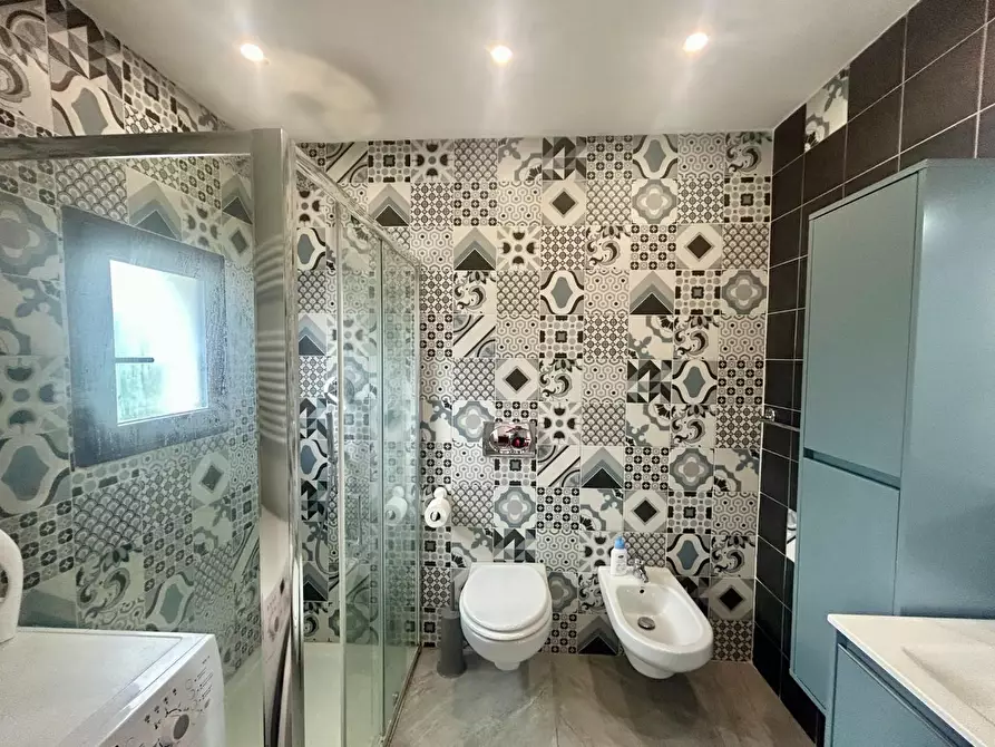 Immagine 13 di Appartamento in vendita  a Siena