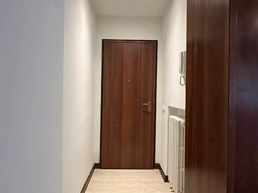 Immagine 5 di Mansarda in vendita  a Viareggio