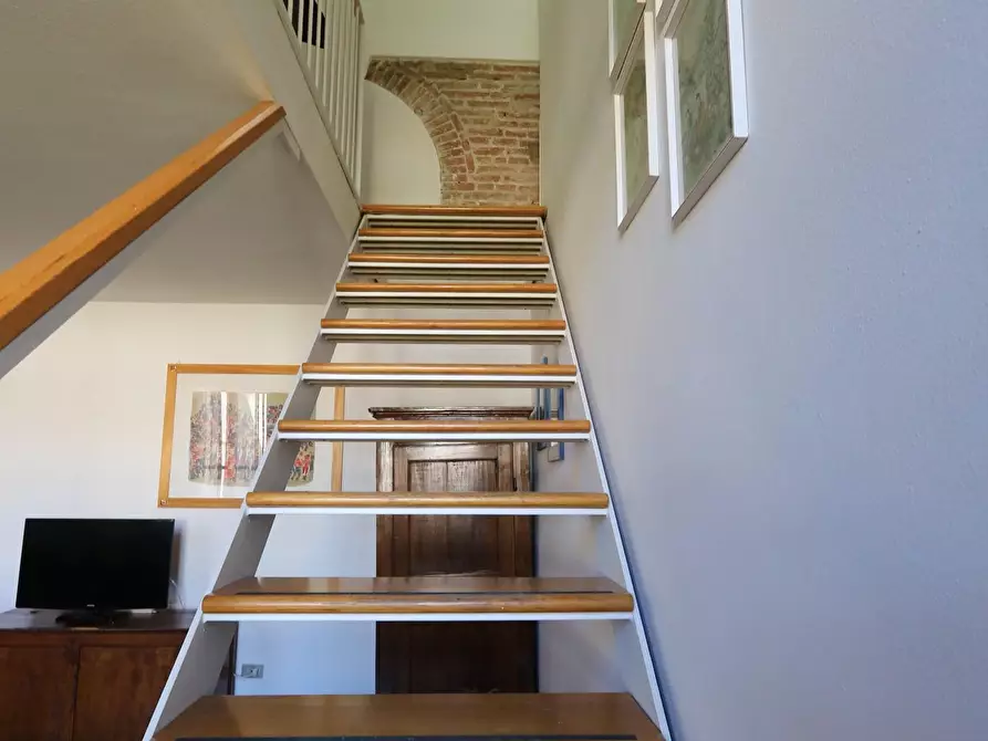 Immagine 30 di Appartamento in vendita  a Pisa