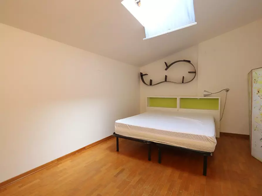 Immagine 38 di Appartamento in vendita  a Pisa