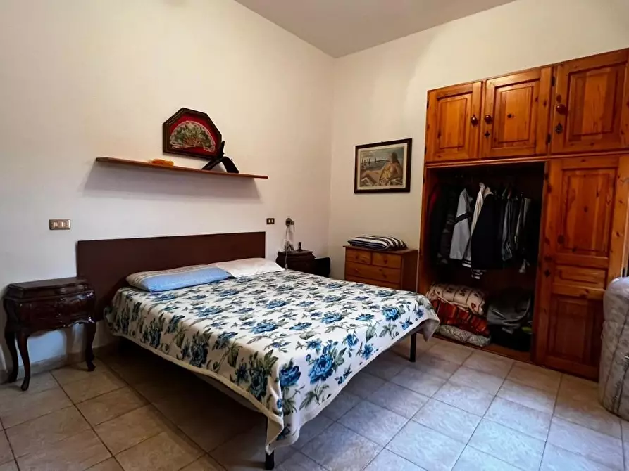 Immagine 42 di Appartamento in vendita  a Viareggio