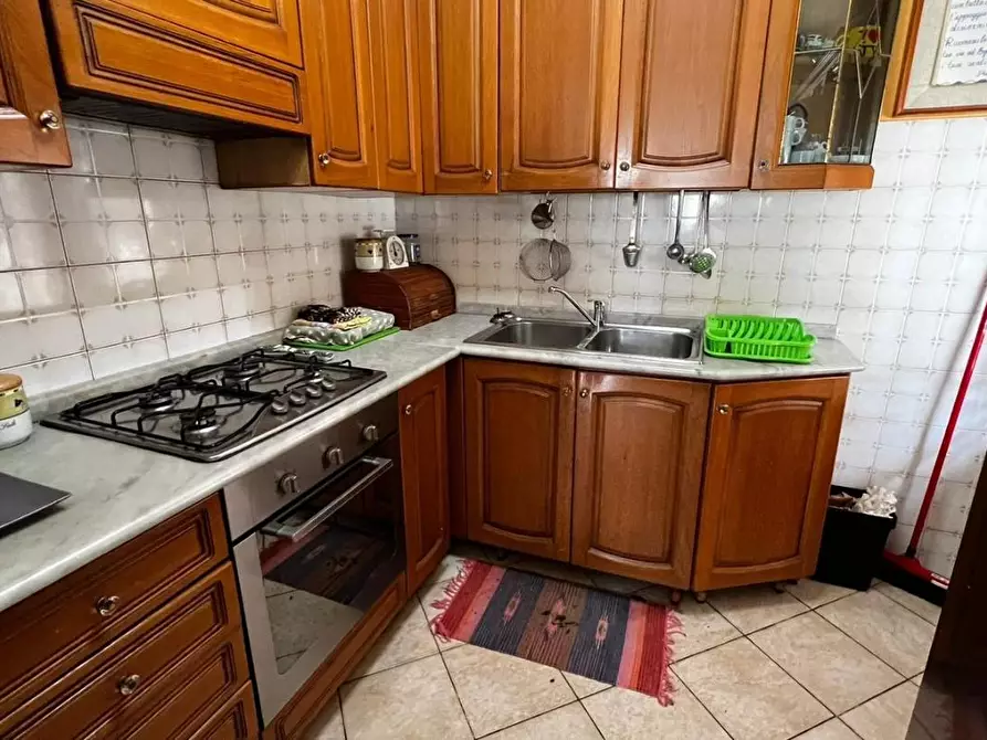 Immagine 17 di Appartamento in vendita  a Viareggio