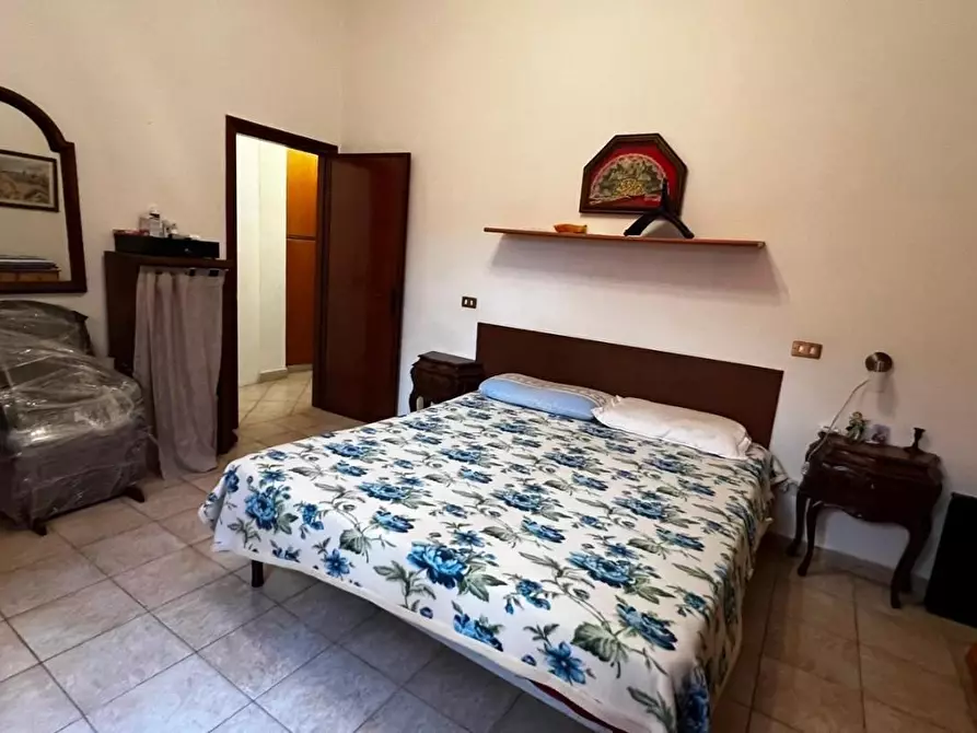 Immagine 24 di Appartamento in vendita  a Viareggio