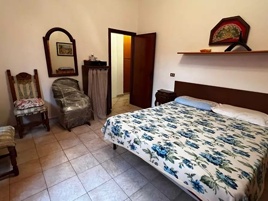 Immagine 35 di Appartamento in vendita  a Viareggio