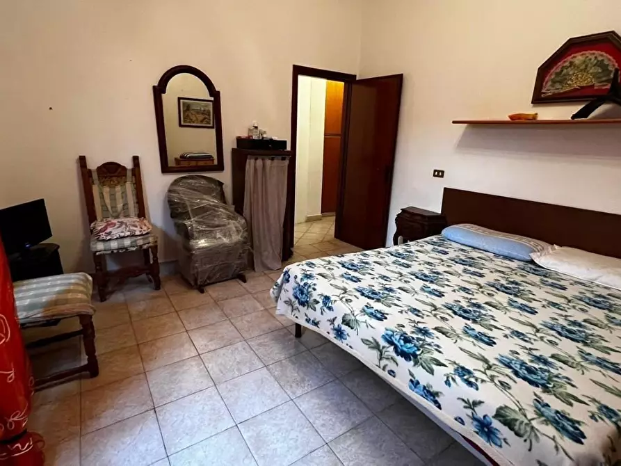 Immagine 37 di Appartamento in vendita  a Viareggio