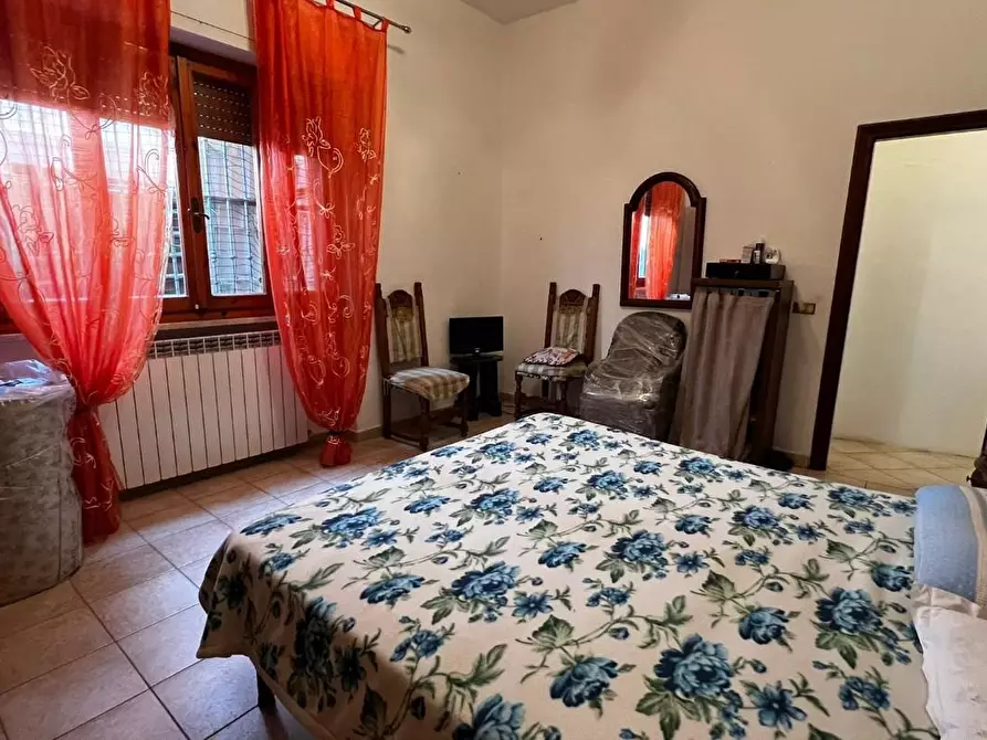 Immagine 38 di Appartamento in vendita  a Viareggio