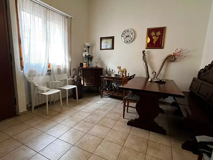 Immagine 15 di Appartamento in vendita  a Viareggio