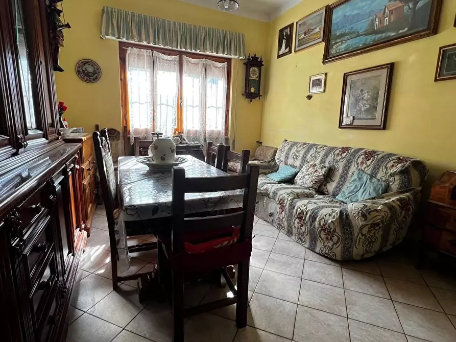 Immagine 8 di Appartamento in vendita  a Viareggio