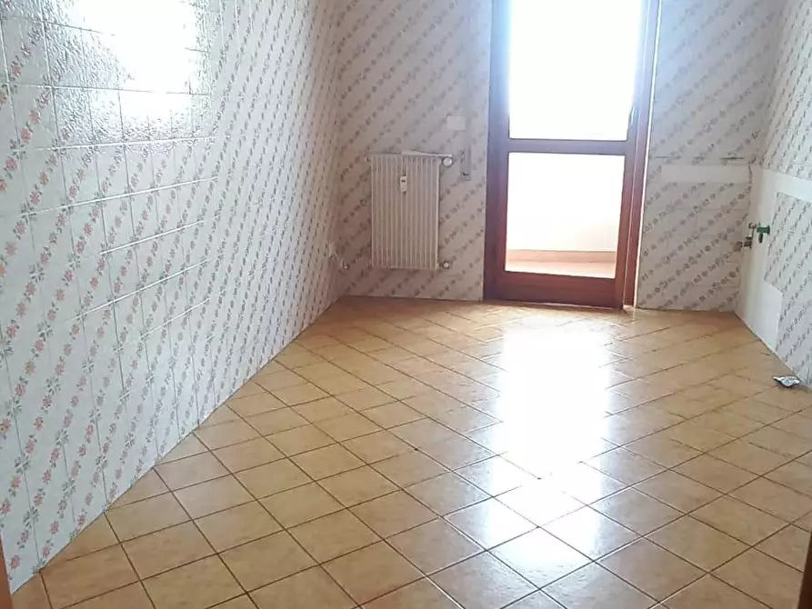 Immagine 7 di Appartamento in vendita  a Carrara