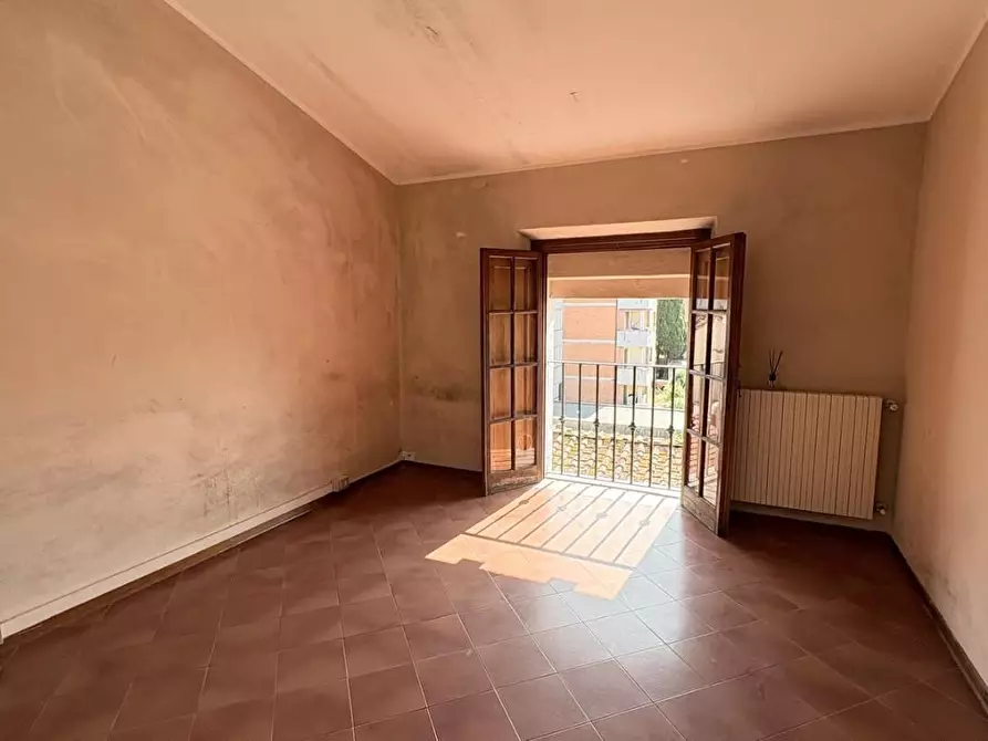 Immagine 6 di Appartamento in vendita  a Lucca