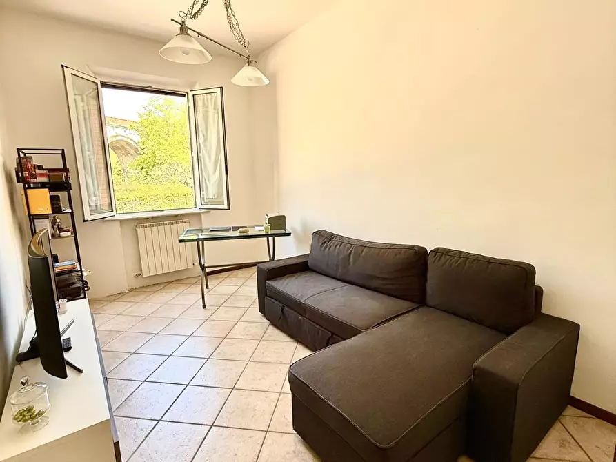 Immagine 5 di Appartamento in vendita  a Siena