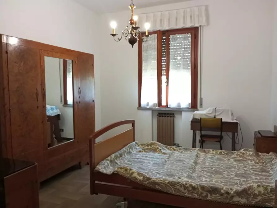 Immagine 16 di Casa bifamiliare in vendita  a Fucecchio