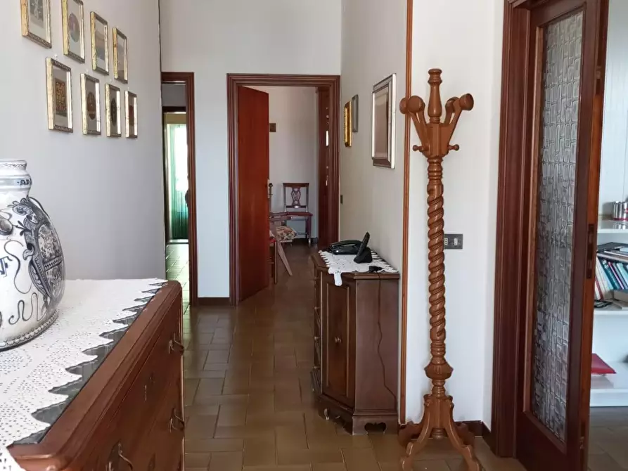 Immagine 4 di Casa indipendente in vendita  a Fucecchio