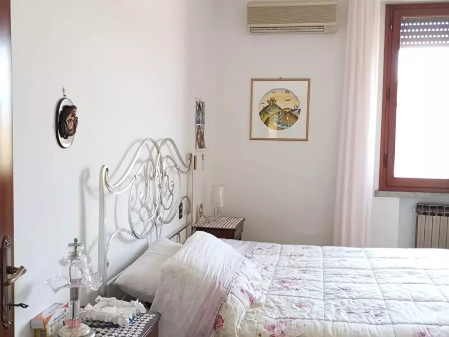 Immagine 23 di Casa bifamiliare in vendita  a Fucecchio