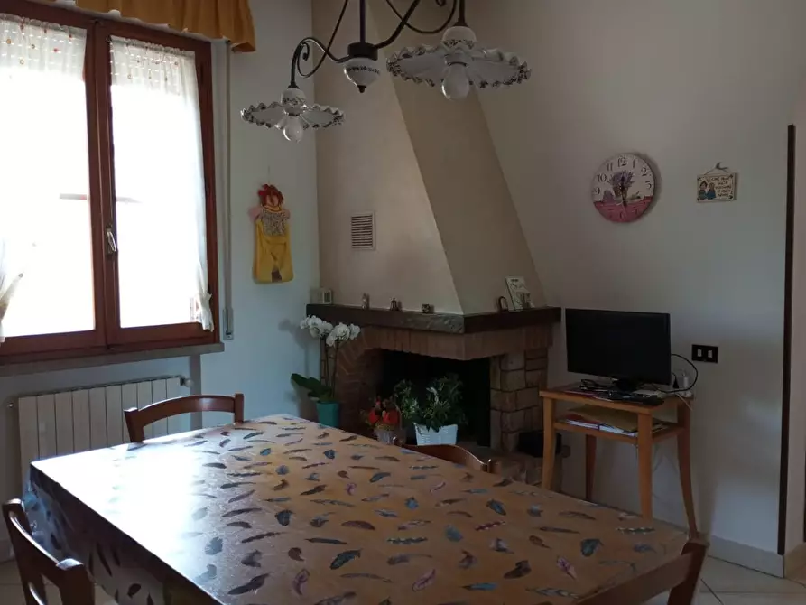 Immagine 10 di Casa bifamiliare in vendita  a Fucecchio