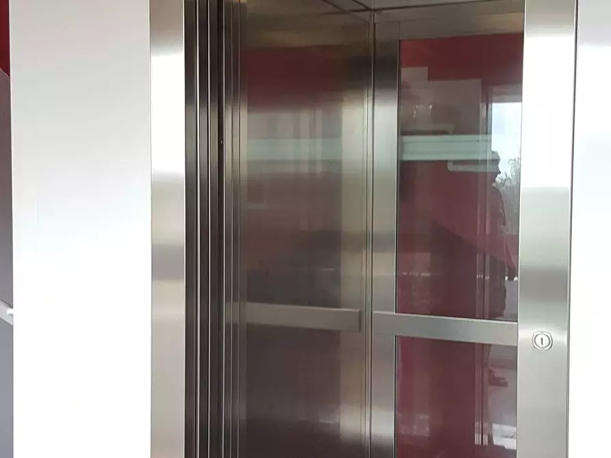 Immagine 7 di Appartamento in vendita  a Pisa