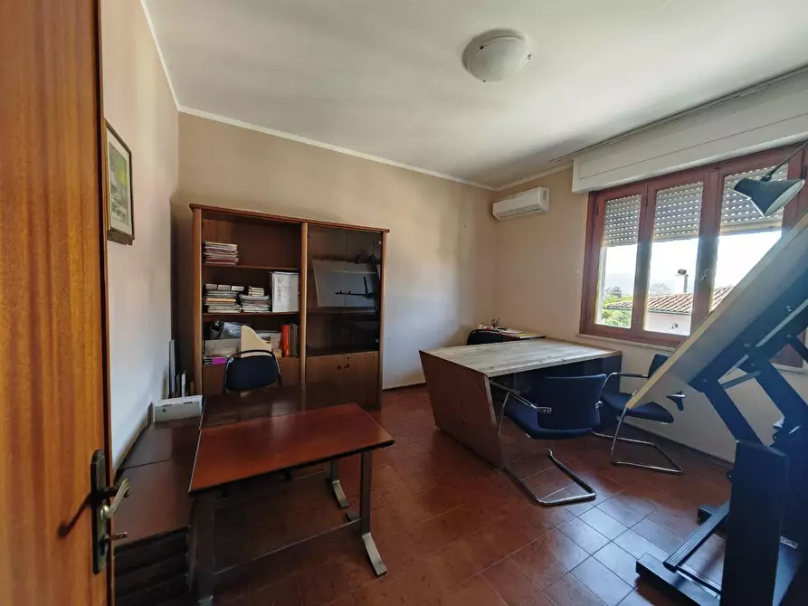 Immagine 21 di Appartamento in vendita  a Casciana Terme Lari