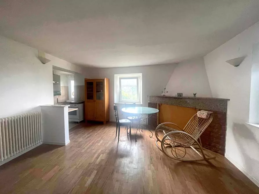 Immagine 9 di Appartamento in vendita  a Riccò Del Golfo Di Spezia