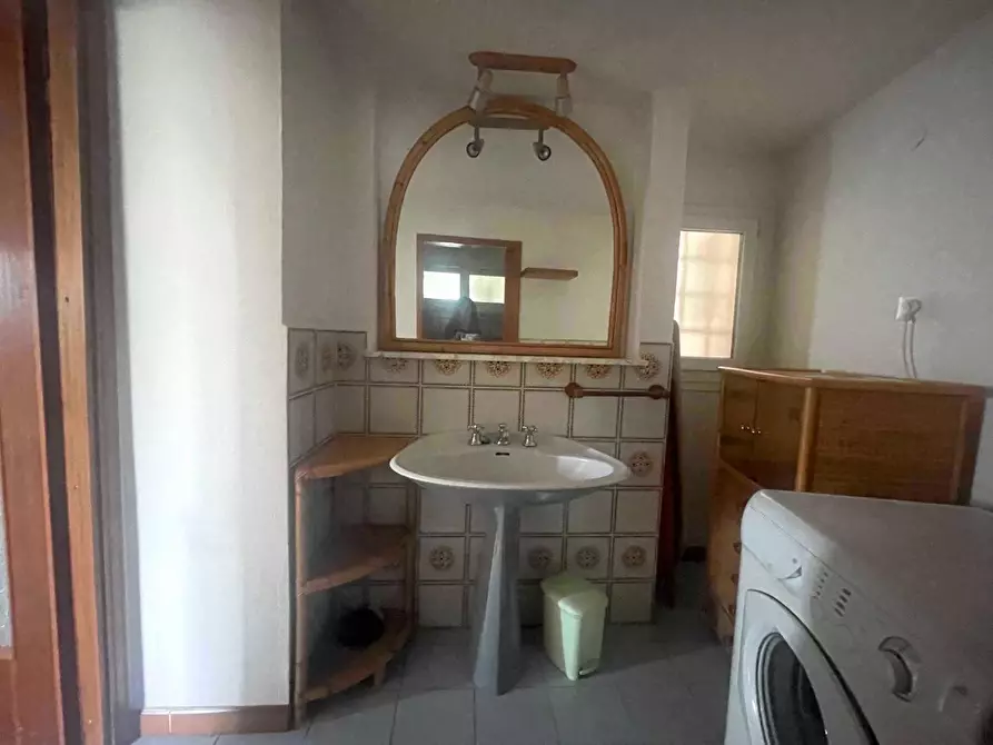 Immagine 15 di Appartamento in vendita  a Riccò Del Golfo Di Spezia