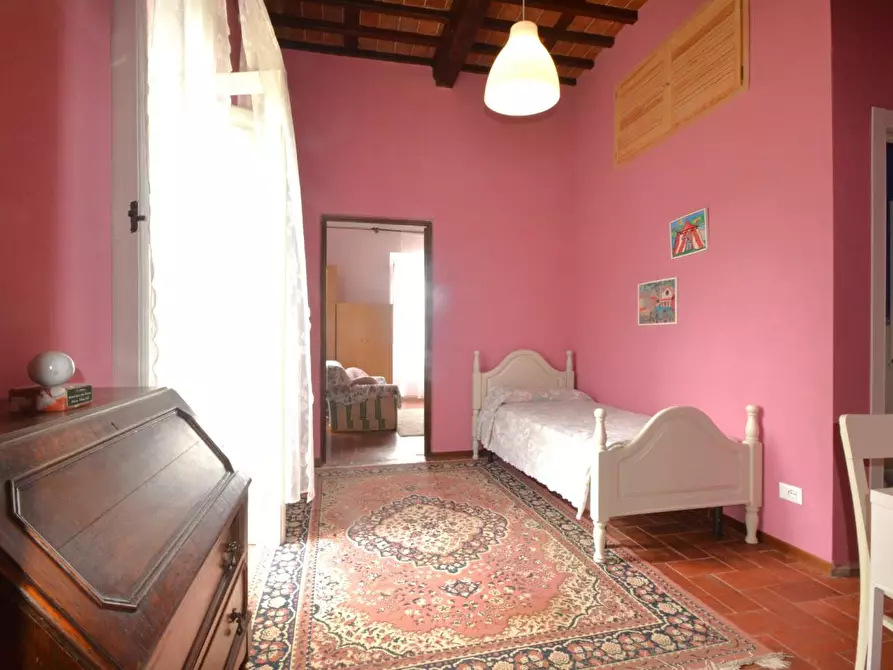 Immagine 17 di Casa bifamiliare in vendita  a Lucca