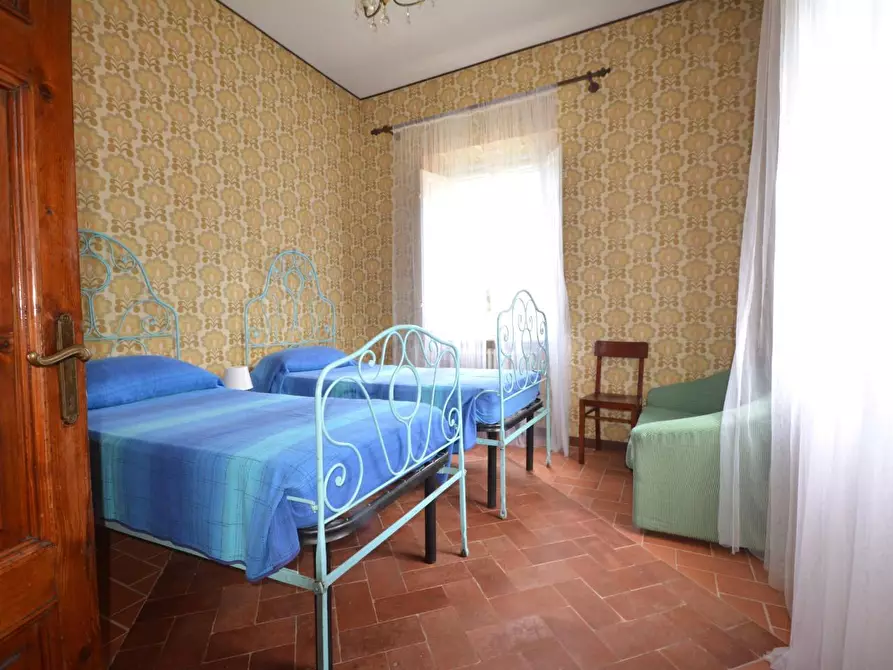 Immagine 15 di Casa bifamiliare in vendita  a Lucca