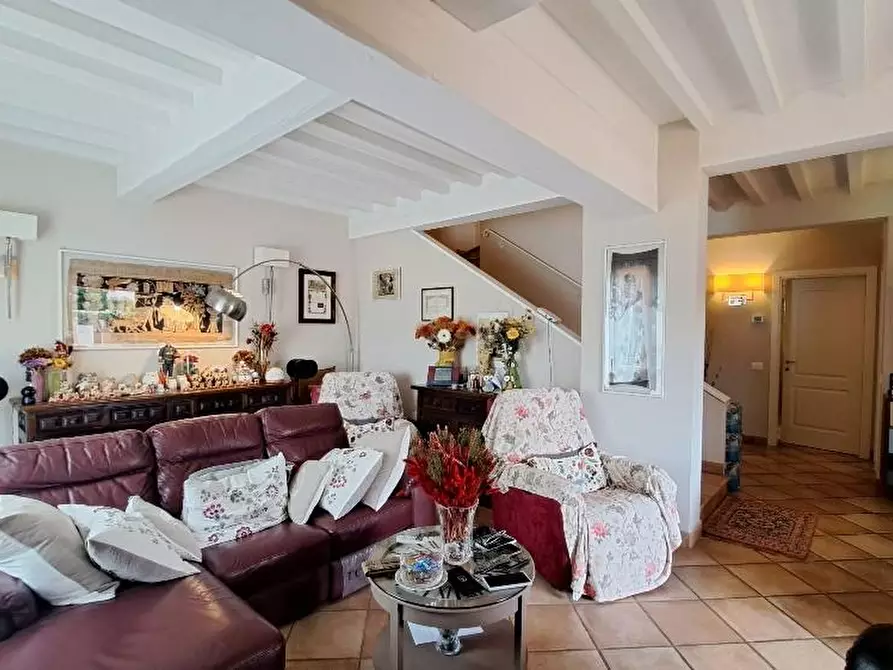 Immagine 19 di Casa bifamiliare in vendita  a Calcinaia