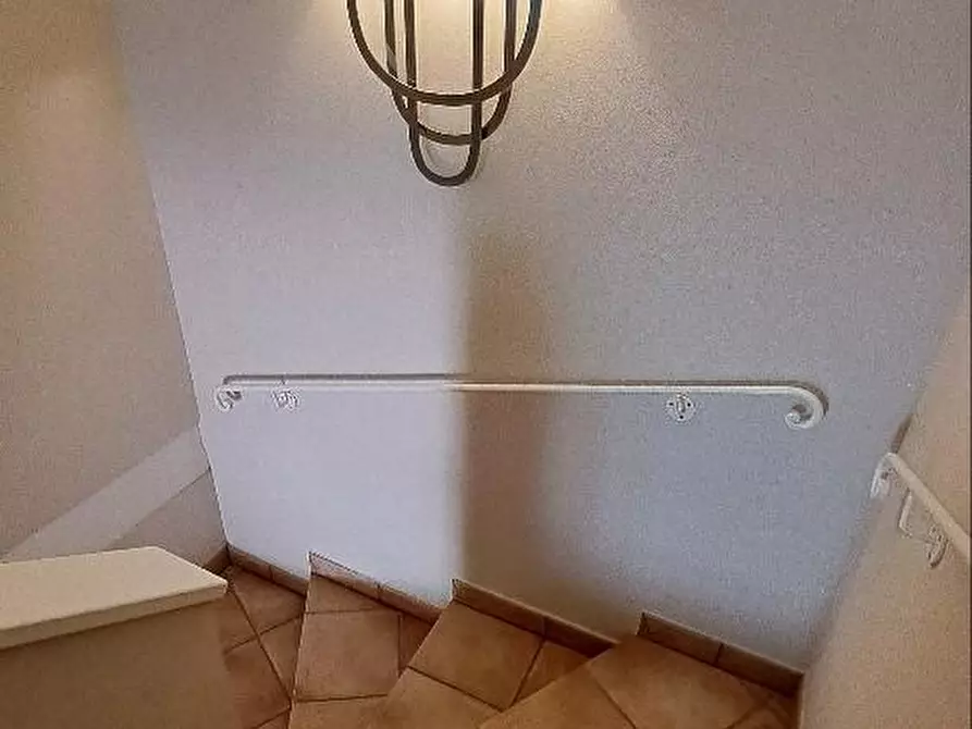 Immagine 30 di Casa bifamiliare in vendita  a Calcinaia