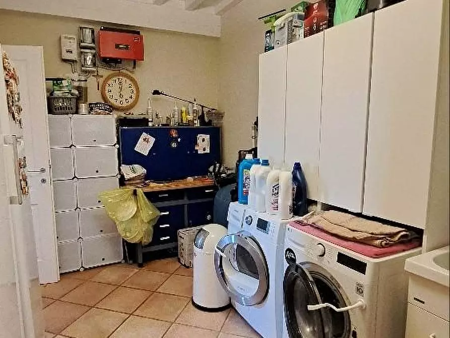 Immagine 26 di Casa bifamiliare in vendita  a Calcinaia