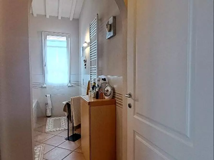 Immagine 34 di Casa bifamiliare in vendita  a Calcinaia