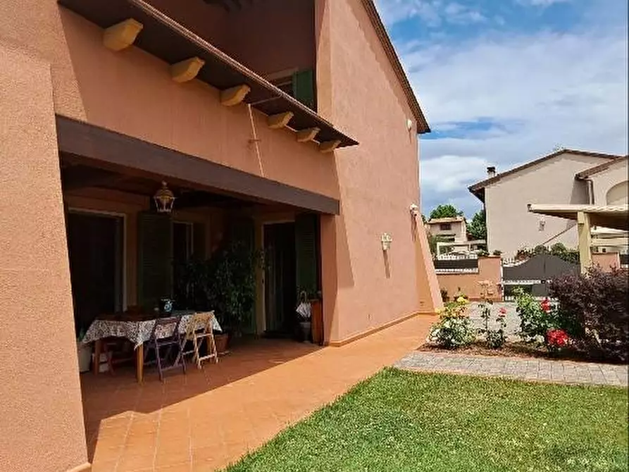 Immagine 14 di Casa bifamiliare in vendita  a Calcinaia