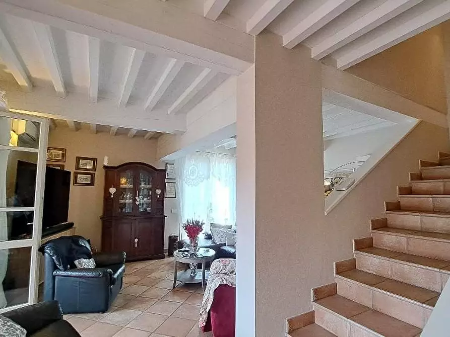 Immagine 20 di Casa bifamiliare in vendita  a Calcinaia